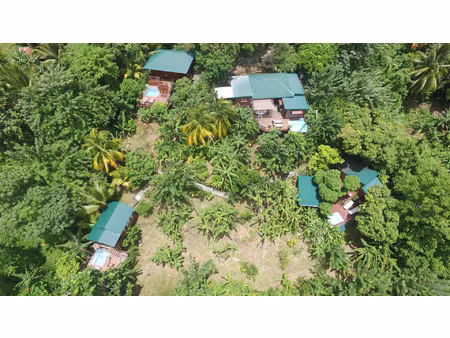 ensemble 4 habitations + 4 piscines - terrain 4845m2 - rivie