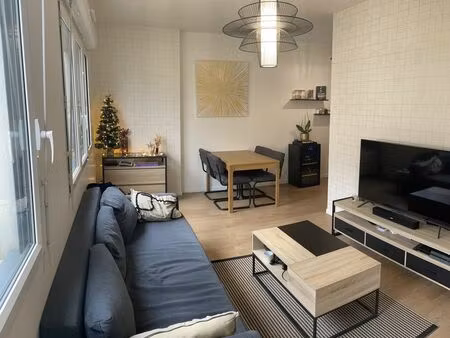 appartement type t2 au rdc d'une résidence récente (2007)