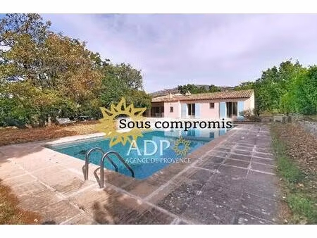 villa familiale au calme avec appartement indépendant et pisci