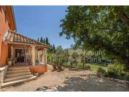 maison de luxe à vendre à roussillon : 795 000 € | 210m²