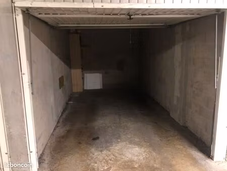 box à louer gare de vaise