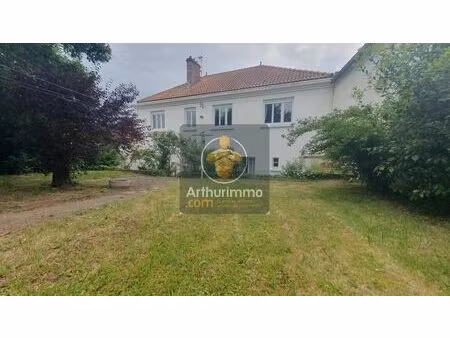 vente maison 9 pièces 136 m2 à paulx