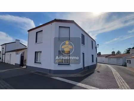 vente maison 8 pièces 144 m2 à bouin