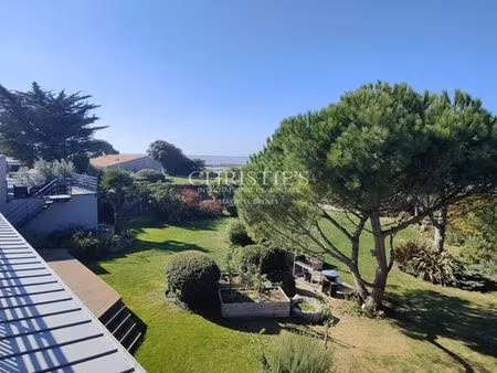 maison de luxe de 9 pièces en vente à l'houmeau  france