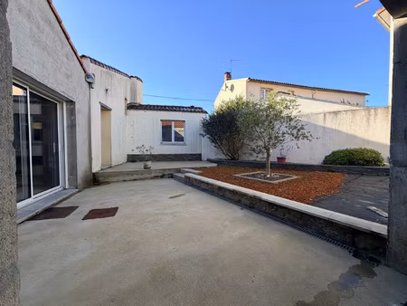 achat maison 7 pièces 136m² monnieres 44690