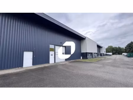 a louer  stockage sur racks