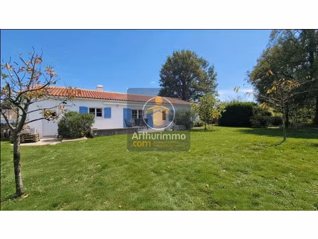 vente maison 5 pièces 105 m² saint-étienne-de-mer-morte (44270)