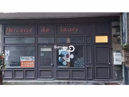 location bureaux et commerces à morlaix (29600) : à louer / 31m² morlaix