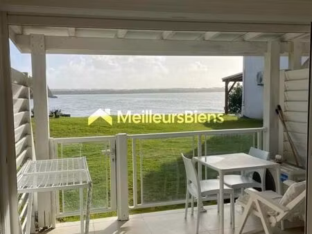 studio 1 pièce 30 m²