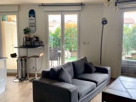 appartement saint genis laval - proche métro lyon sud