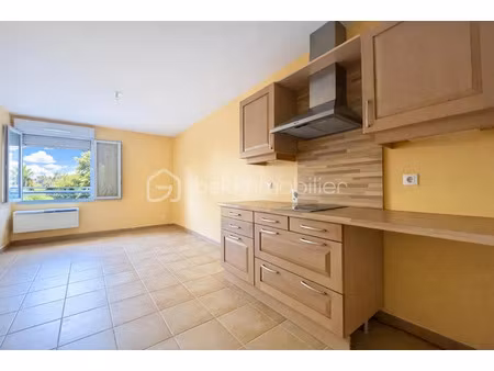 vente appartement 2 pièces 35 m² à saint-genis-laval (69230)  170 000 €