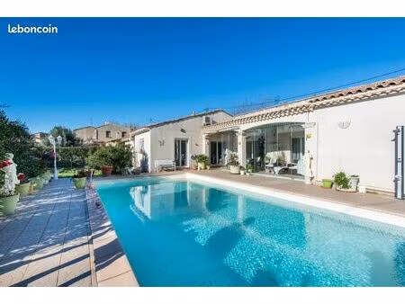 maison 3 pièces 97 m²