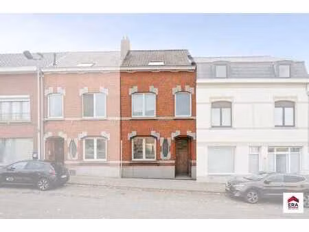 charmante maison unifamiliale au centre de schepdaal