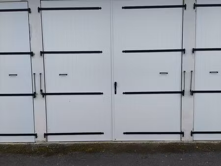 a vendre garage particulier à particulier