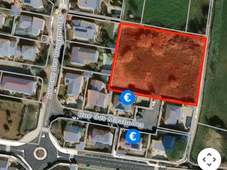 terrain agricole collée au habitations