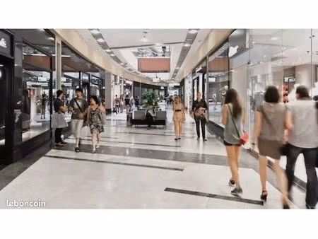 cession droit au bail – local 55 m² en galerie marchande (emplacement caisses)
