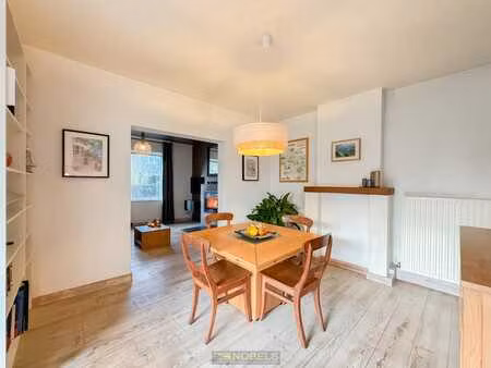 te koop  karaktervolle gezinswoning met 4 slaapkamers op ...