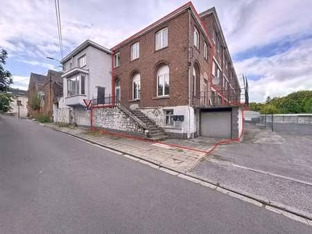 maison deux chambres avec garage à terminer