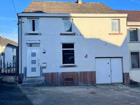 maison en cours de rénovation 4 chambres