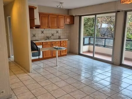 t2 46m2 arbore calme securise