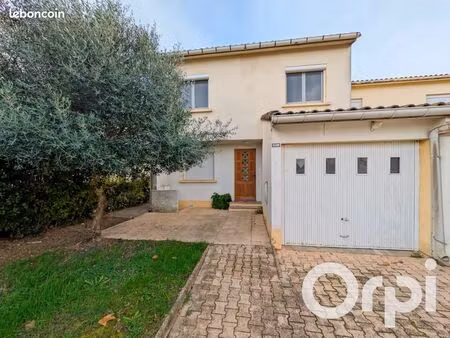 maison 5 pièces 93 m²