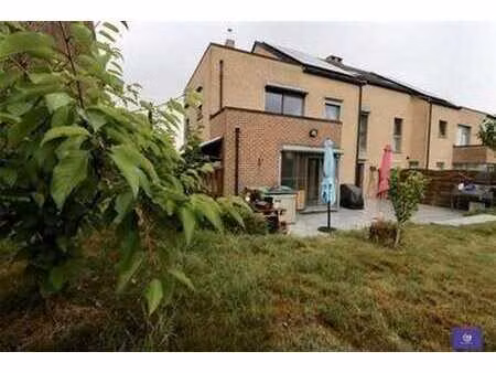 hyper isolée peb b ! avec vue champêtre