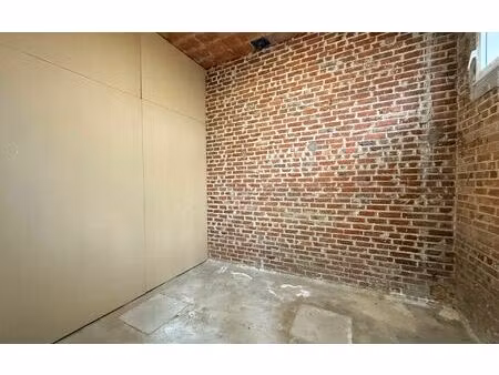 location stationnement  9.7 m² t- à douai  75 €