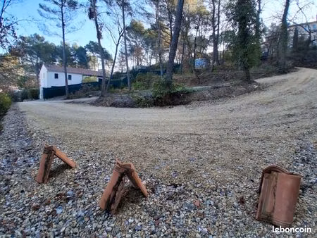 terrain constructible 850.m2