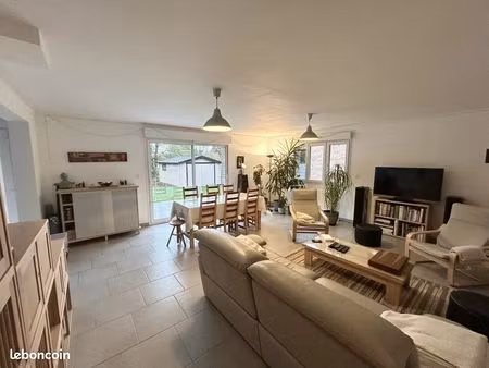 maison 6 pièces 189 m²