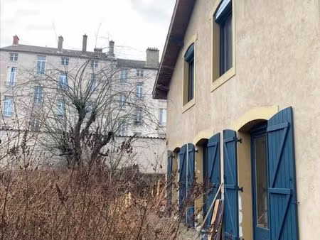 maison de ville 3 pièces 71 m²