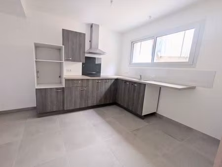 maison à louer 80m2