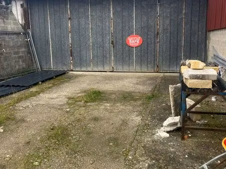 location grand bâtiment stockage ou camping car