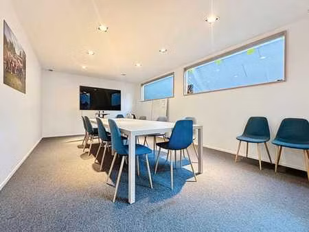 superbe bureau meuble - 4 postes de travail - bien situe