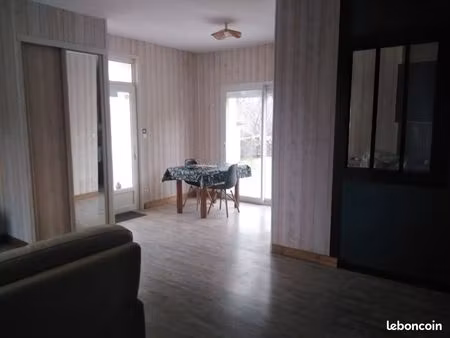 maison meublée f3 avec garage a fontenay le comte