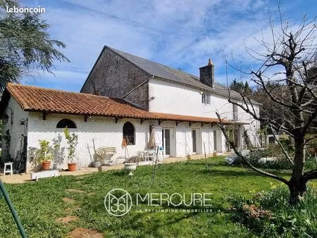 maison de ville 13 pièces 315 m²