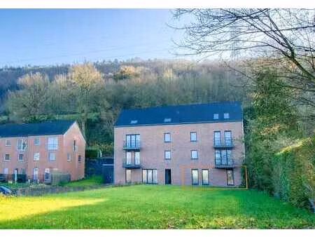 rez-de-chaussée - 1 chambre avec vue sur la meuse