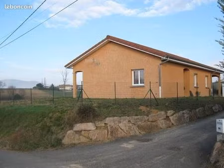 villa à 40 km au sud de lyon et 10 km de vienne