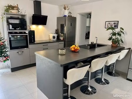 maison neuve plain-pied  nue ou meublée