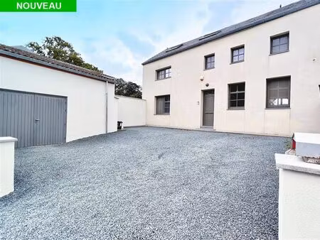 maison à louer avec garage et 4 chambres   chastre (vbd67801)