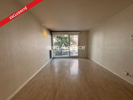 vente appartement 2 pièces 42 m² à le blanc-mesnil (93150)  160 000 €