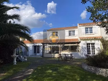 vente maison 6 pièces 133 m² bois-de-céné (85710)