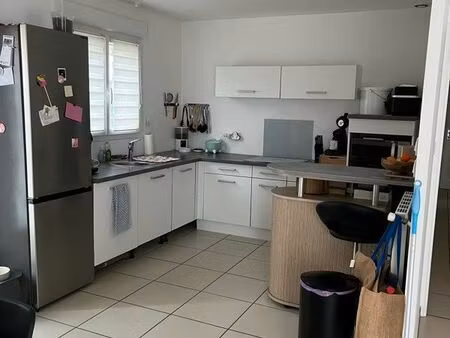 maison à louer fragnes la loyere