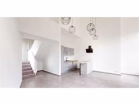 maison de village rénovée en plein coeur de bourffioulx