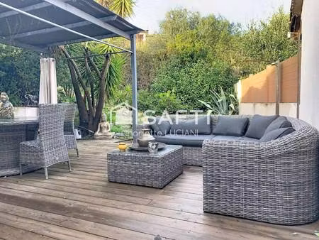 safti luciani charlotte conseiller indépendant