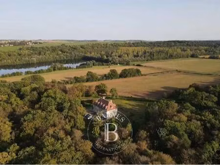 vente maison à meaux (77100) : à vendre / 600m² meaux