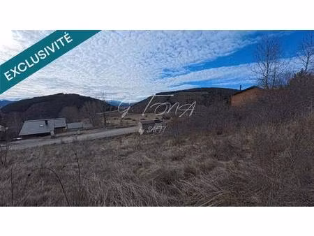 estavar - joli terrain avec permis de construire en cours de validité