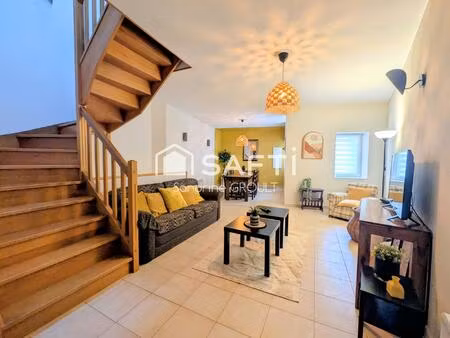 magalas – location meublée – appartement t3 de 92 m² en triplex avec terrasse et garage do