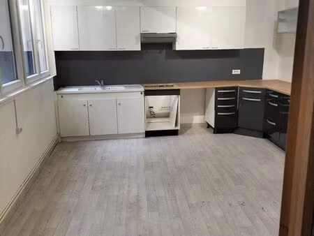 maison de ville a louer