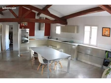 location maison de ville