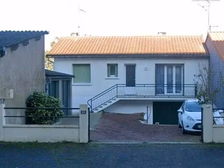 maison à louer centre ville parthenay